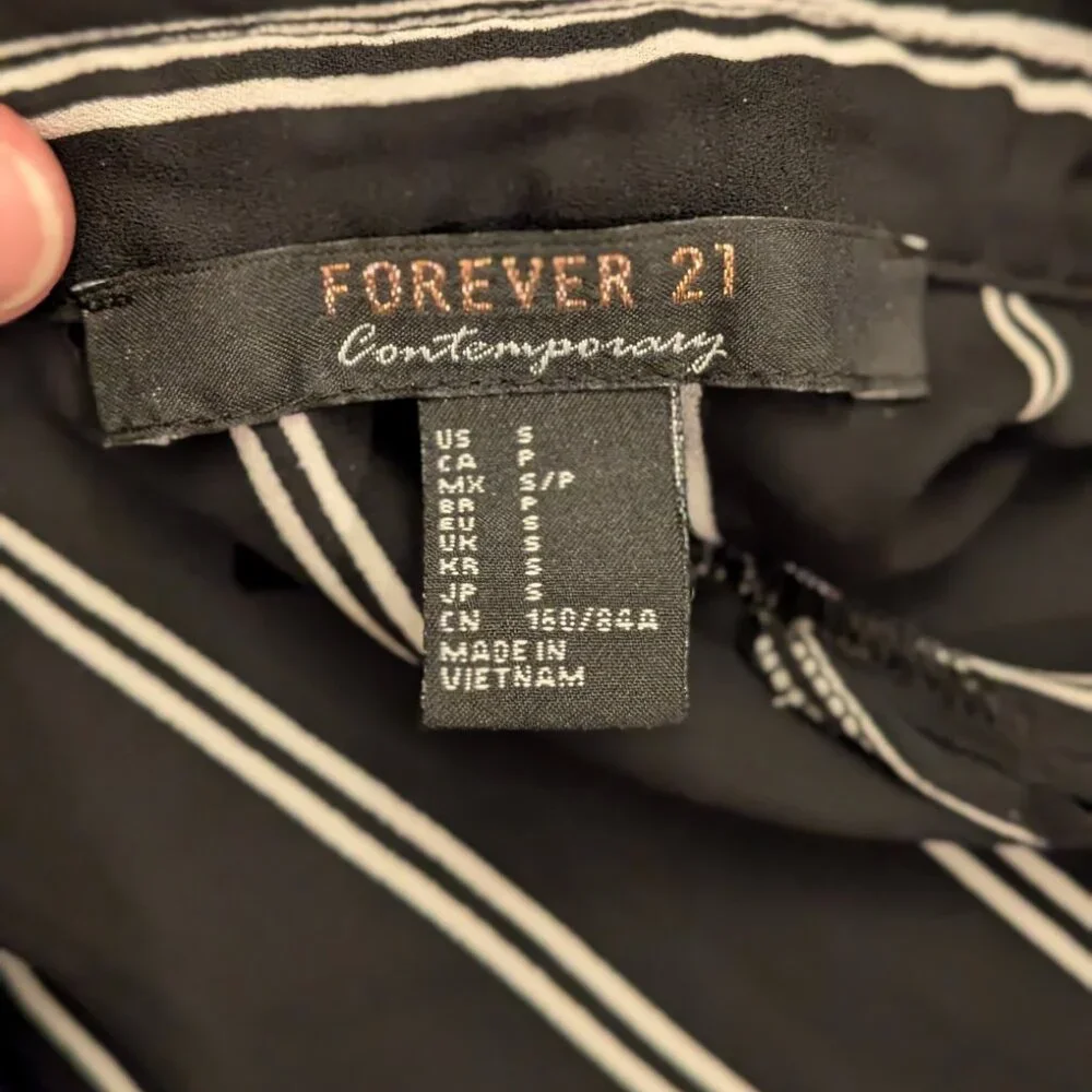 Forever 21 Contemporary Peek-A-Boo Striped Button Down Blouse, Size S, EUC! - Picture 6 of 6